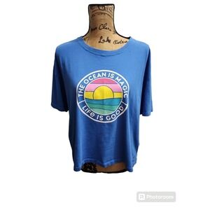 Life‎ is Good Graphic T-Shirt Ocean Is Magic Life Is Good Cropped Tee Blue Size